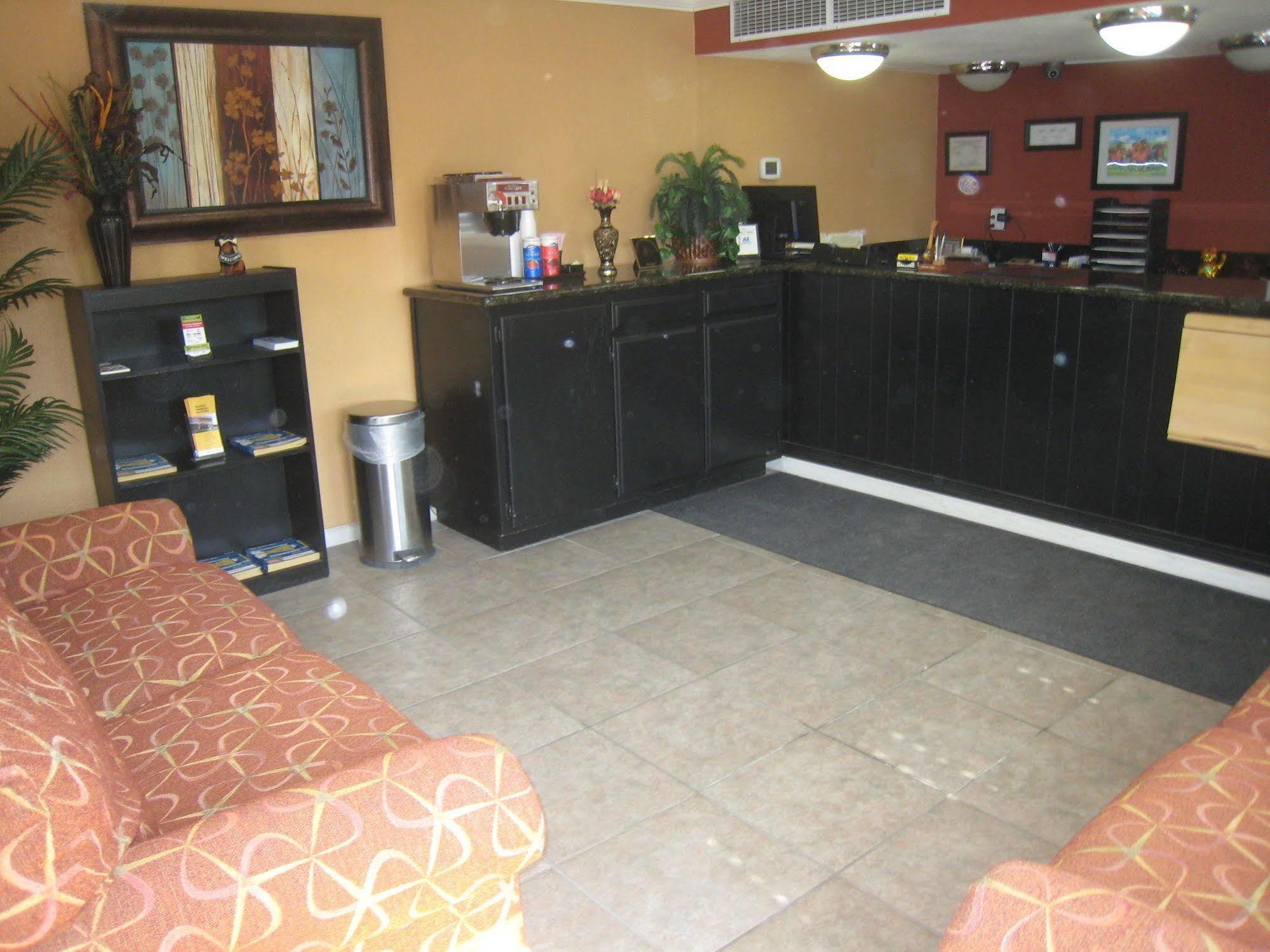 Motel 8 Maricopa Екстер'єр фото