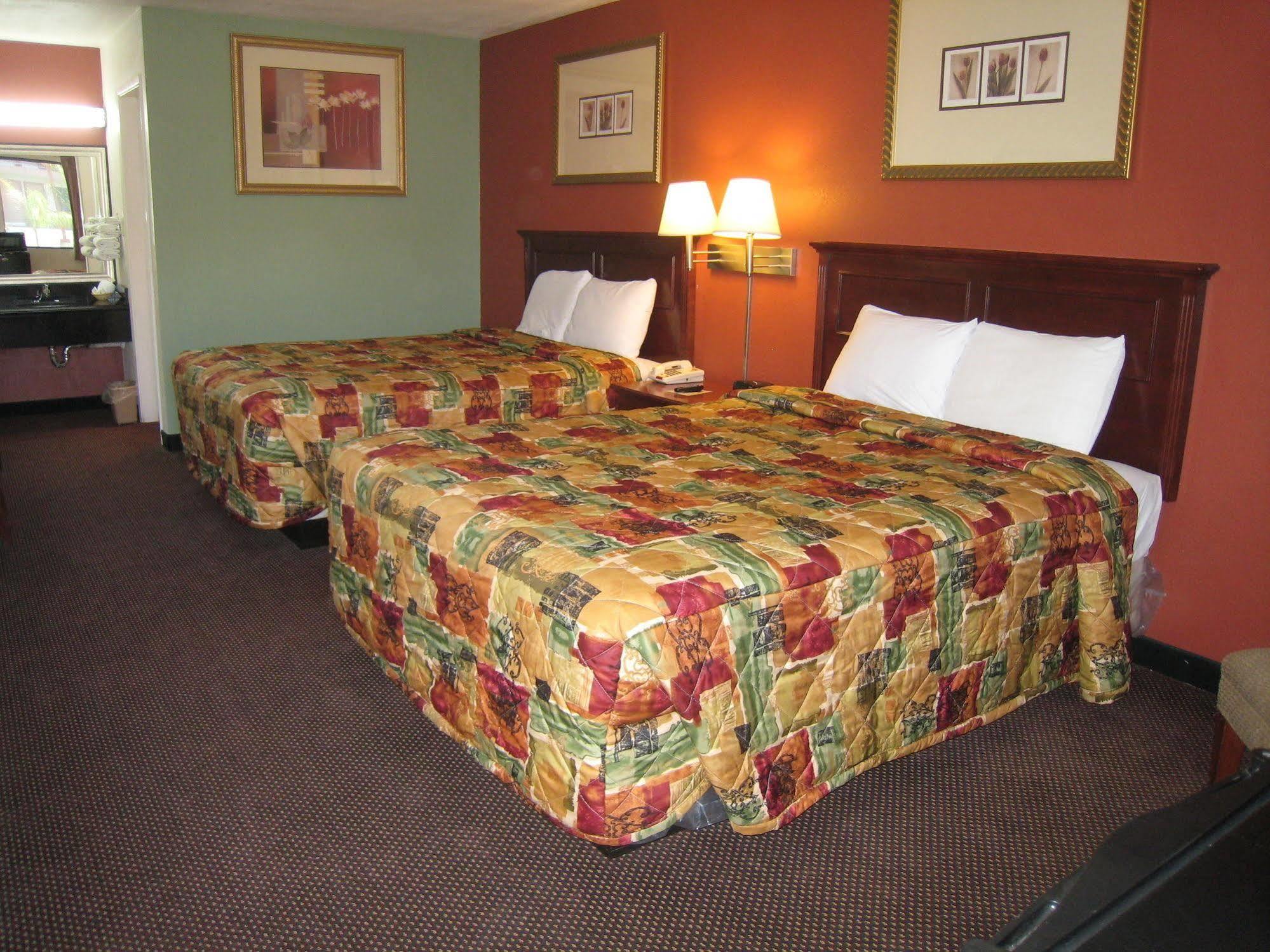 Motel 8 Maricopa Екстер'єр фото