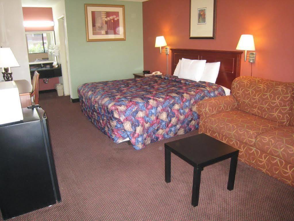 Motel 8 Maricopa Екстер'єр фото