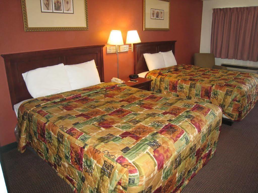 Motel 8 Maricopa Екстер'єр фото